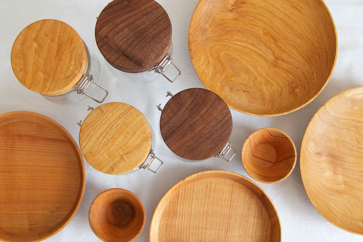 木のぬくもりを暮らしに 「工房やす」 | 木の器、木蓋のキャニスター販売開始!!