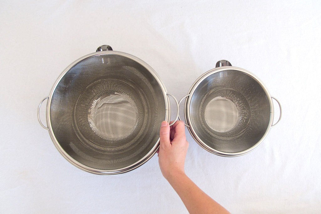 Kajitonya | Horizontal mouth bowl colander set
