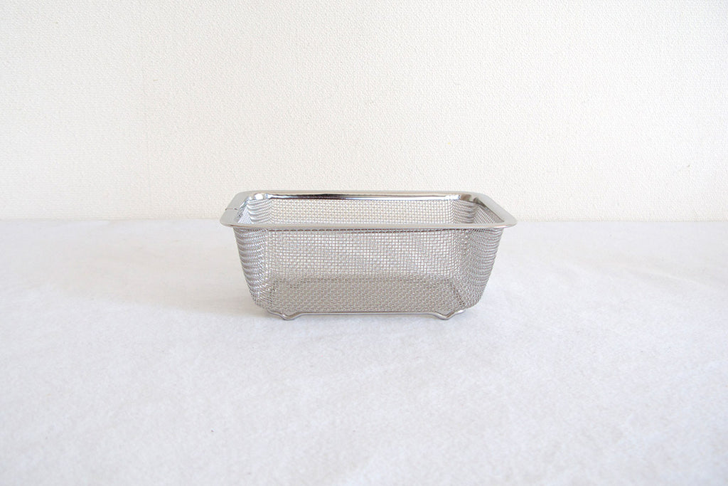 Kajidonya | Stacking colander and square tray
