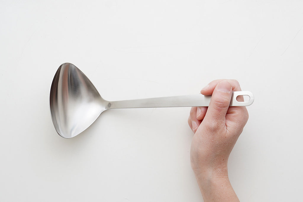 Household Goods Wholesaler | Clam Ladle (Medium)