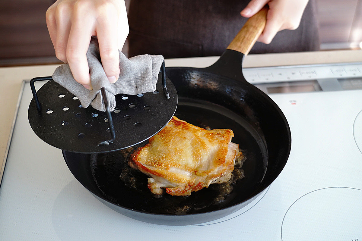 Household goods wholesaler | Bacon press