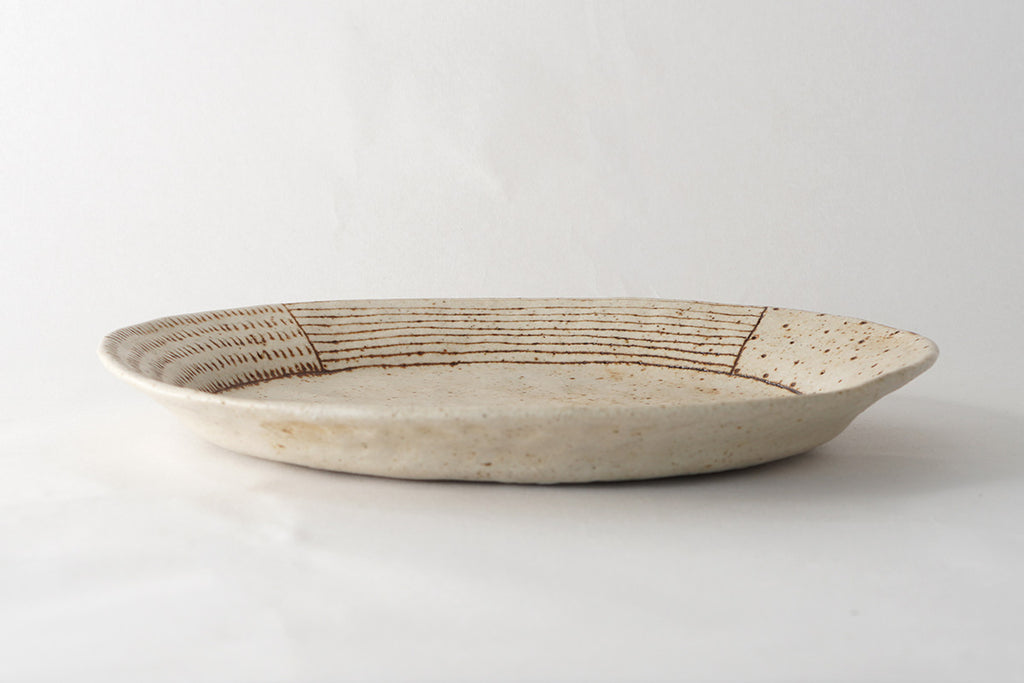 Junko Kanari | Oval Plate
