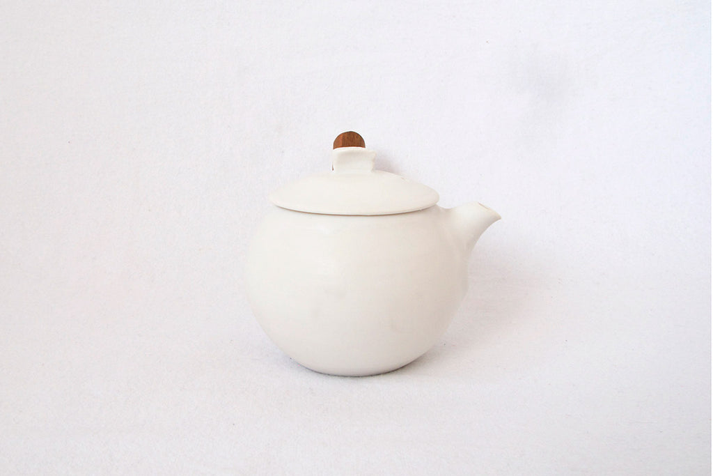 馬場勝文陶工房 白磁マット急須［丸］