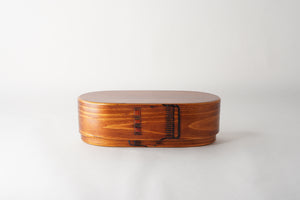 ぬし熊 ｜ 摺り漆塗り 小判型弁当箱 中